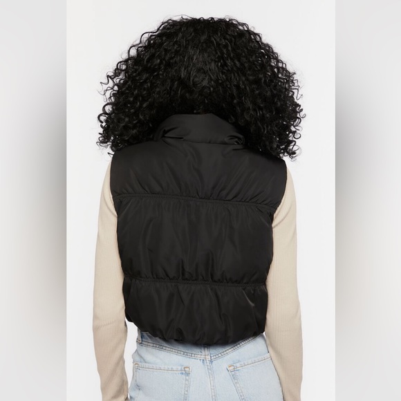 Black Puffer Zip-Up Vest, Forever 21 - Picture 2 of 5